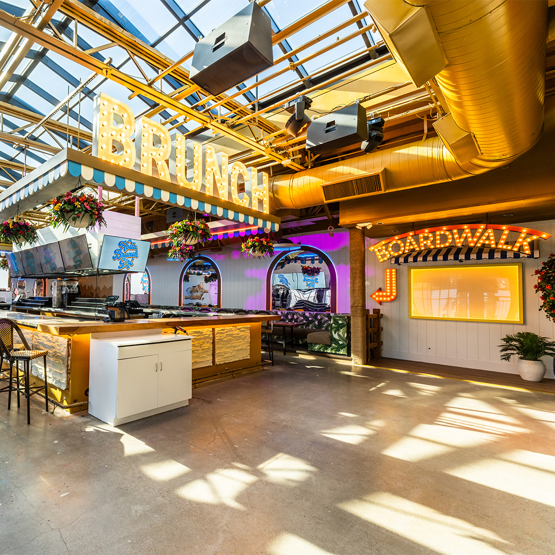 Holla Brunch Girl Venue Main Bar